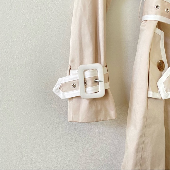 Banana Republic Women’s Off-white Trench Coat - Picture 4 of 10